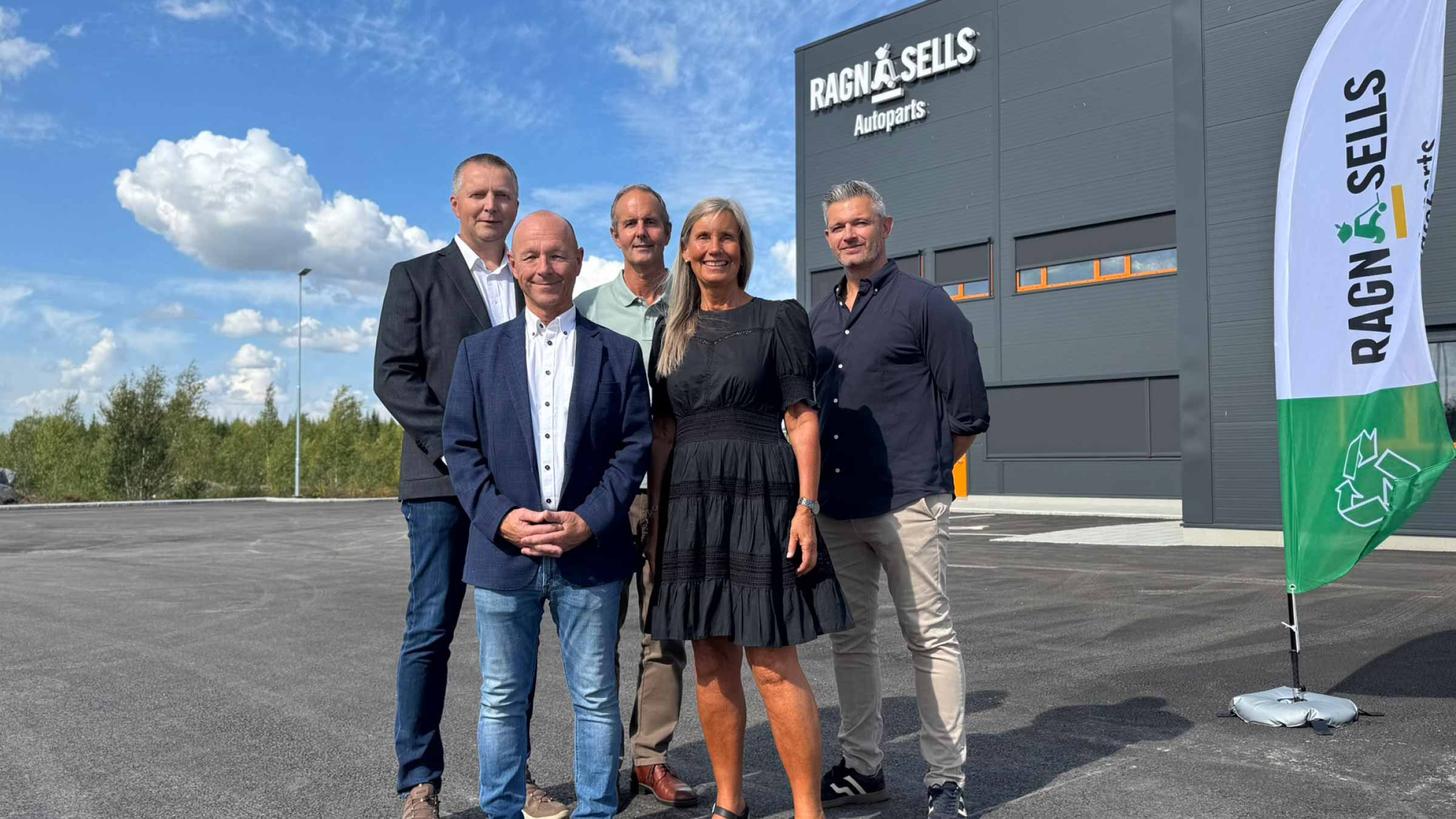 Snoren er klippet for framtidens anlegg på Oppaker